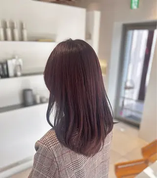 ロング 白土 さくらのヘアスタイル