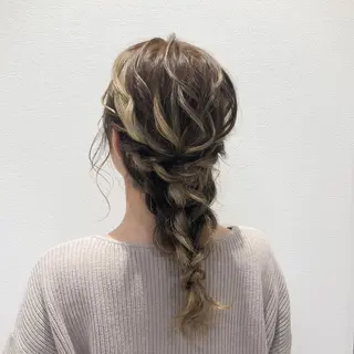 ロング ヘアアレンジ en .の眉毛・アイブロウイメージ