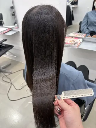 ロング lafithhairelan所属・lafithhair スタイリスト岡由羅のヘアスタイル