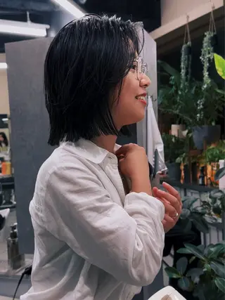 ミディアム 渡辺 良城のヘアスタイル