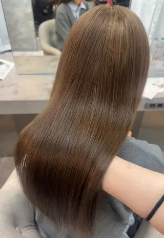 ロング カラー Maho ブリーチモデル募集中のヘアスタイル