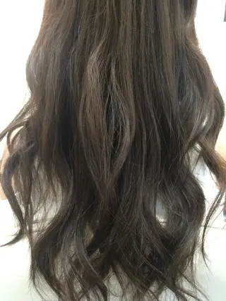 セミロング カラー 山内 聡史のヘアスタイル