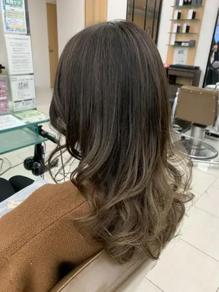 ロング 宮内 修平のヘアスタイル