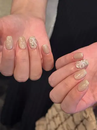 ネイル Nobody_ Karenのネイルデザイン