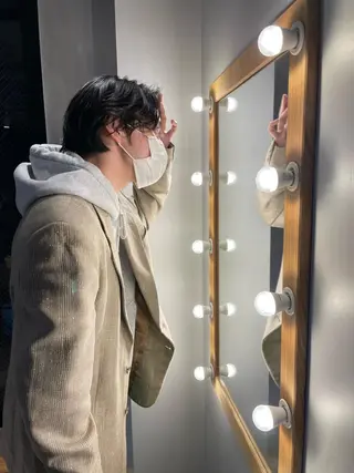 ショート yuri/オリーブ/ 暖色カラー/レイヤーのヘアスタイル