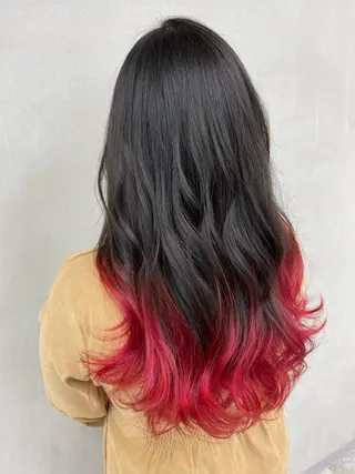 ロング カラー ヘアアレンジ 平川 夏海のヘアスタイル