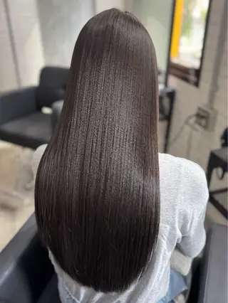 ロング 縮毛矯正・髪質改善 人気No1🩶北島のヘアスタイル