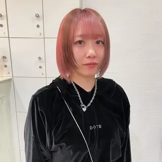ショート カラー inqまい/名古屋駅 🦋ブリーチカラーのヘアスタイル
