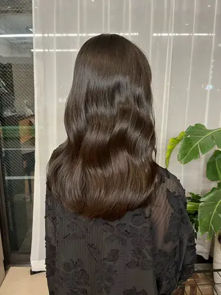 ロング brisa所属・迎 凪紗のヘアスタイル