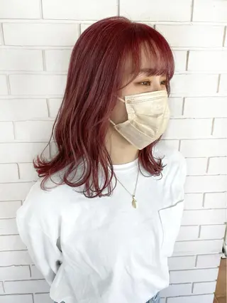 ミディアム カラー 杉村 未来のヘアスタイル