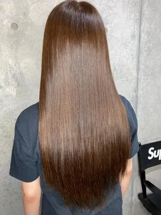 ロング GO TODAYシェアサロン原宿Leap店所属・髪質改善 レイヤー Naoyaのヘアスタイル
