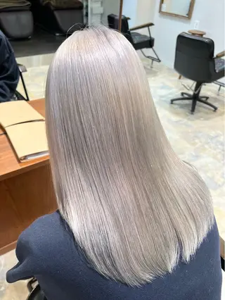 ロング カラー collet矢島 /ブリーチカラーのヘアスタイル