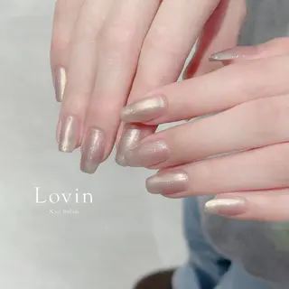 ネイル Lovinなんばスカイオ店所属・Shikata Asukaのネイルデザイン