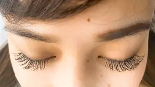 マツエク・マツパ eye&nail salon eclat所属・eclat Saoriのマツエク・マツパデザイン