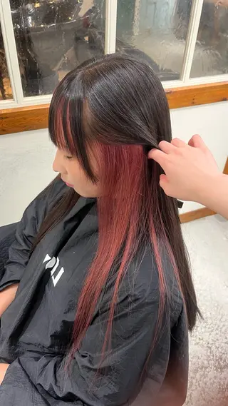 カラー 北川 茉奈のヘアスタイル
