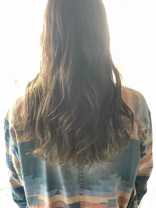 ロング カラー Ichimura yurieのヘアスタイル