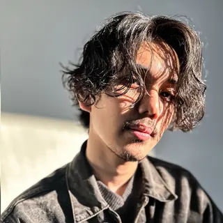 ミディアム カラー パーマ メンズ メンズ支持No. 1 🥇メンズ特化吉田のヘアスタイル