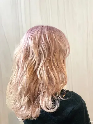 セミロング カラー ヘアアレンジ ⭐️柏木皇気ブリーチ ムラ修正/他店直しのヘアスタイル