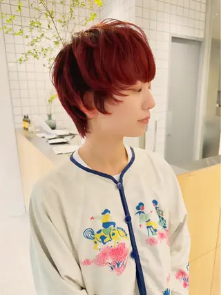ショート カラー hollo所属・hollo 明治神宮前のヘアスタイル