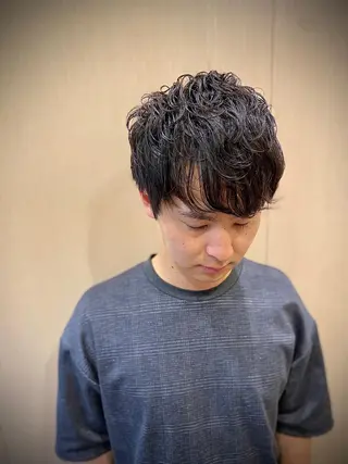 ミディアム パーマ メンズ 山田 哲平のヘアスタイル