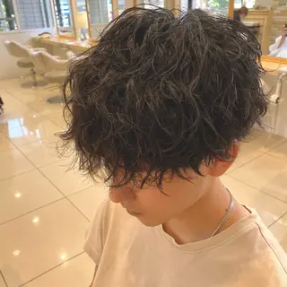 ショート パーマ メンズ 低ダメージ施術/ 🐮牛木 史裕🐮のヘアスタイル