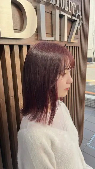 カラー Riku 艶カラーのヘアスタイル