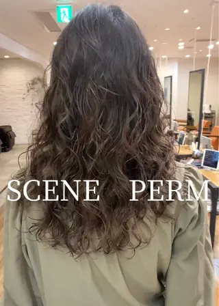 ロング パーマ 古沢 新のヘアスタイル