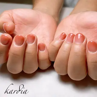 ネイル καρδιά -ｶﾙﾃﾞｨｱ-のネイルデザイン