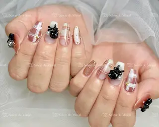 ネイル Salon de Minuit🦩のネイルデザイン