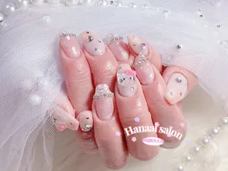 ミディアム Hanaai Salon新大久保店のネイルデザイン