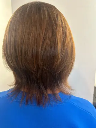 ミディアム カラー IT by ALBUMあいりのヘアスタイル