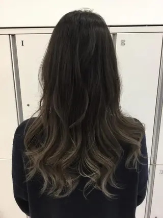 ロング カラー Ash 山田 勇太のヘアスタイル