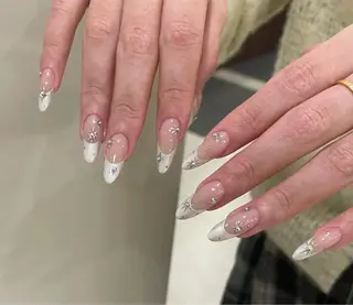 ネイル R nailsalon所属・Rネルサイン よ よのネイルデザイン