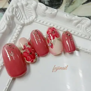 ネイル fujinail(バーバーフジノ)所属・藤野 智美のネイルデザイン