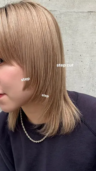 ミディアム v-lab studio所属・韓国レイヤーカット/ 艶カラー/ noaのヘアスタイル