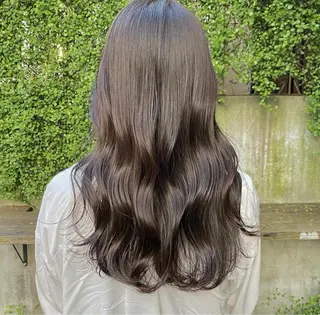 ロング カラー 🦋透明感カラー🦋 なつやのヘアスタイル