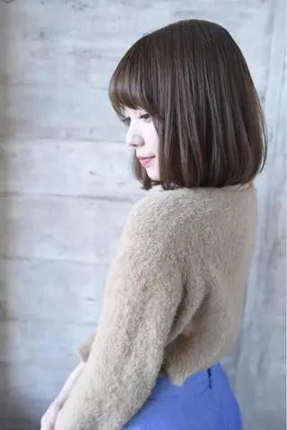 ミディアム KAMIGAMI所属・KAMIGAMI SAKAEのヘアスタイル