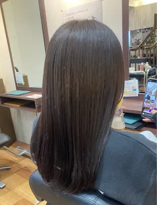 ロング MOLLASALON 浅香山店所属・ツジ モモカのヘアスタイル