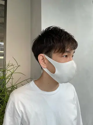 ショート パーマ メンズ 渋谷レイヤーカット/ 暖色艶カラー🩵高橋のヘアスタイル