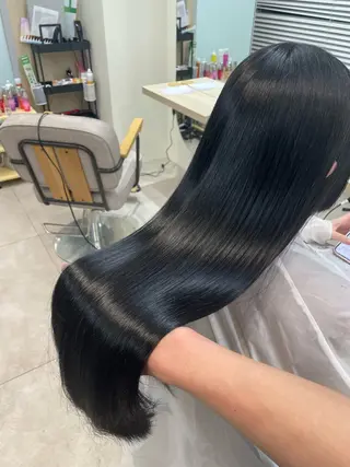 ロング 安田 蓮のヘアスタイル