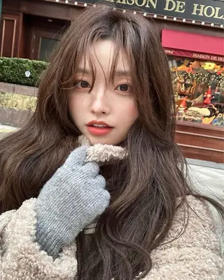 ロング カラー 莉乃/縮毛矯正/髪質 改善/艶カラーのヘアスタイル