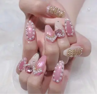 ネイル Miouミオン ネイルサロンのネイルデザイン