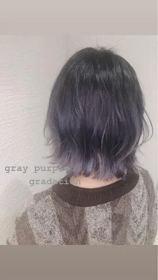 ミディアム カラー 赤阪 優奈のヘアスタイル