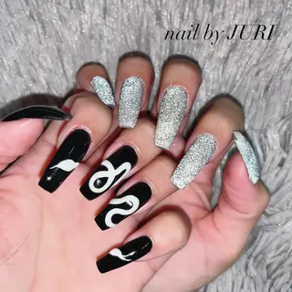 ネイル NEO Beauty Salon所属・𝐍𝐄𝐎 𝐉𝐔𝐑𝐈のネイルデザイン