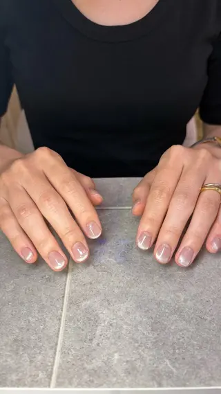 ネイル 三輪 彩美春のネイルデザイン