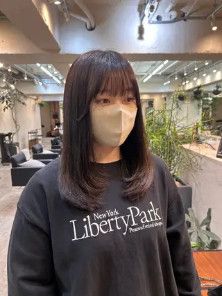 セミロング レイヤーカット🐏 mizukiのヘアスタイル