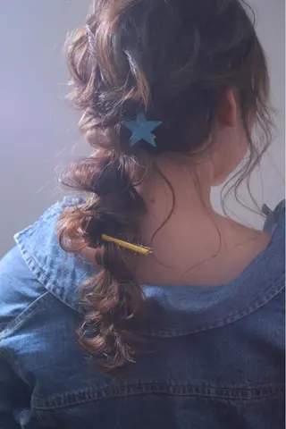 ロング ヘアアレンジ 伊藤 裕貴のヘアスタイル