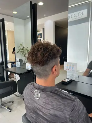 ショート パーマ メンズ 諸岡 玲のヘアスタイル