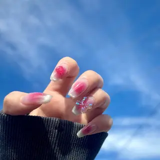 ネイル AGnail Moekaのネイルデザイン