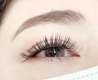マツエク・マツパ Ral. eyebrow&eyelash所属・tanaka hitomiのマツエク・マツパデザイン